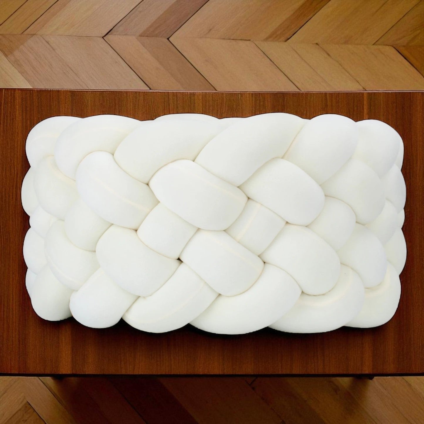 "Tour de Lit Tressé BraidedSafe blanc, doux, sécurisé, et décoratif pour bébé"